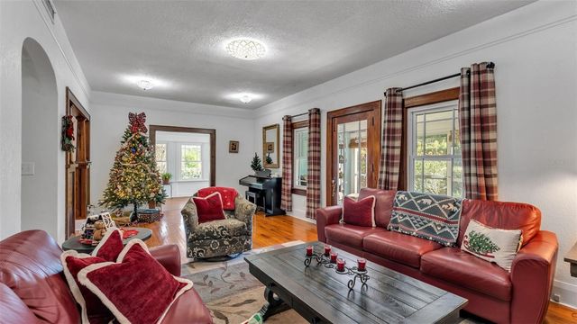 2022 LAKE MIRIAM DRIVE, Lakeland, FL 33813