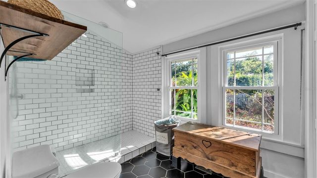 2022 LAKE MIRIAM DRIVE, Lakeland, FL 33813