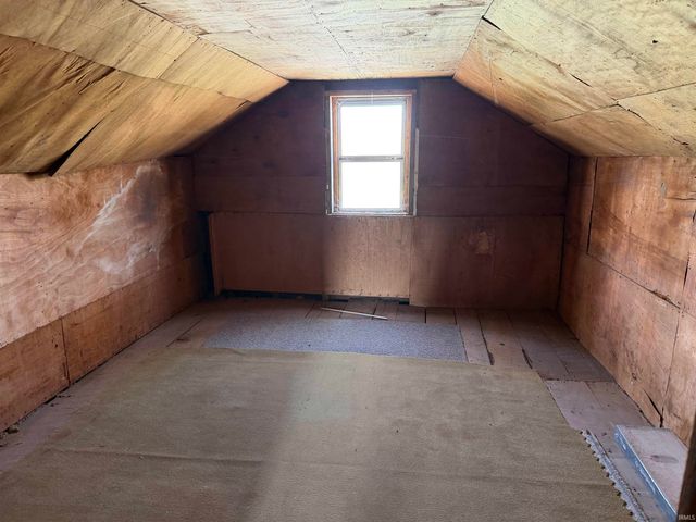 1670 E State Road 164 Road, Jasper, IN 47546