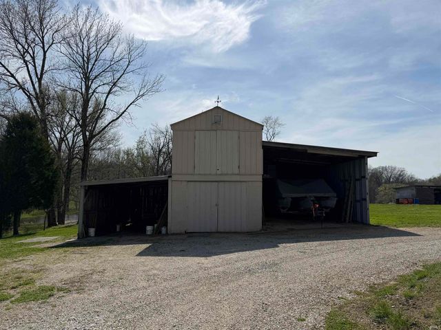 1670 E State Road 164 Road, Jasper, IN 47546