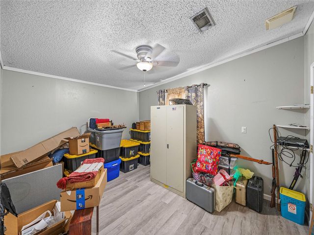 11404 LITHIA PINECREST ROAD, Lithia, FL 33547