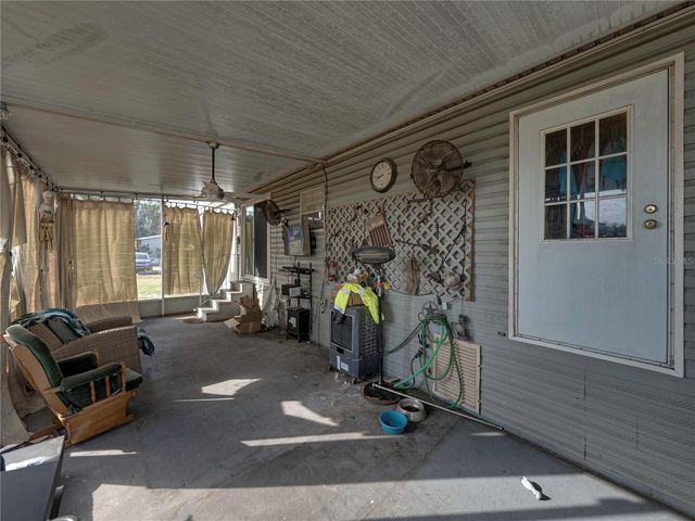 11404 LITHIA PINECREST ROAD, Lithia, FL 33547