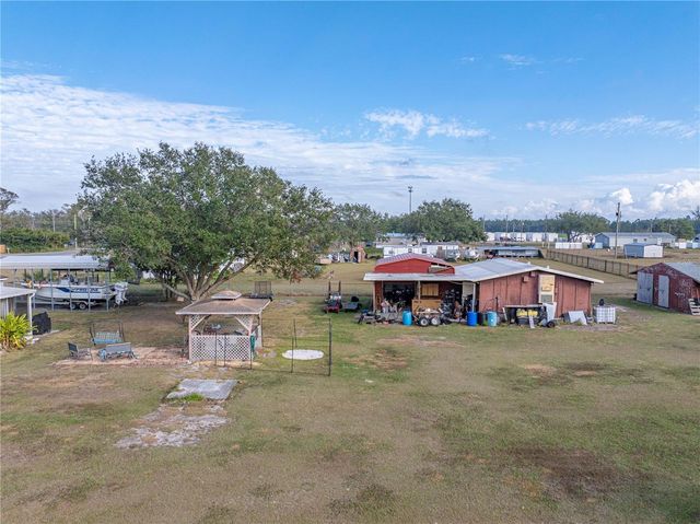 11404 LITHIA PINECREST ROAD, Lithia, FL 33547