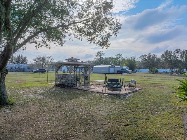 11404 LITHIA PINECREST ROAD, Lithia, FL 33547