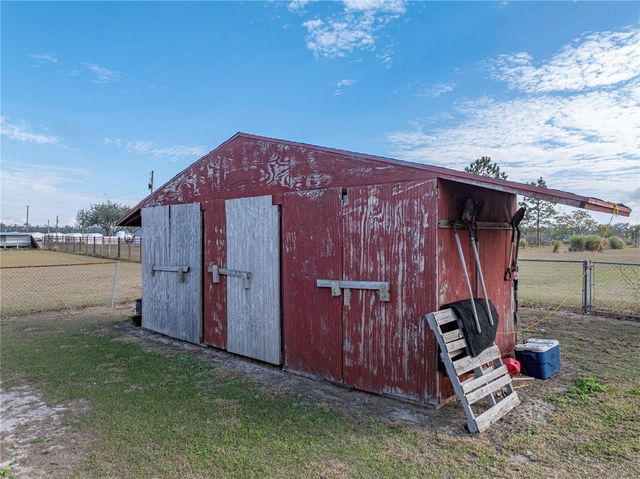 11404 LITHIA PINECREST ROAD, Lithia, FL 33547