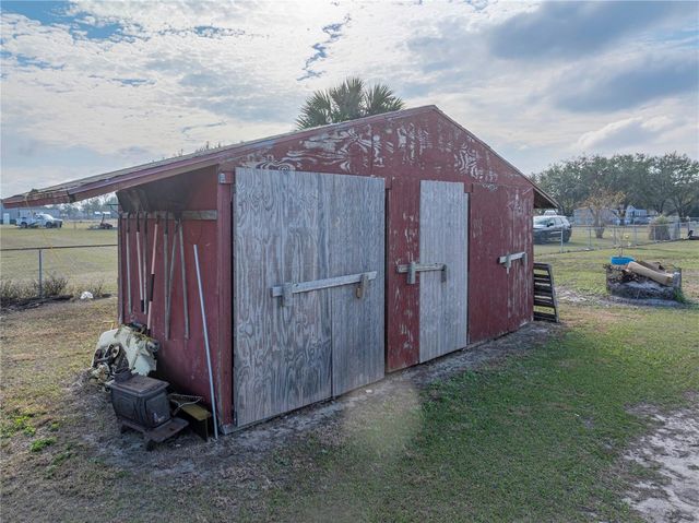 11404 LITHIA PINECREST ROAD, Lithia, FL 33547