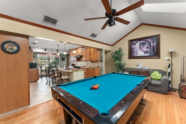 1341 S RIDGE LAKE CIRCLE, Longwood, FL 32750