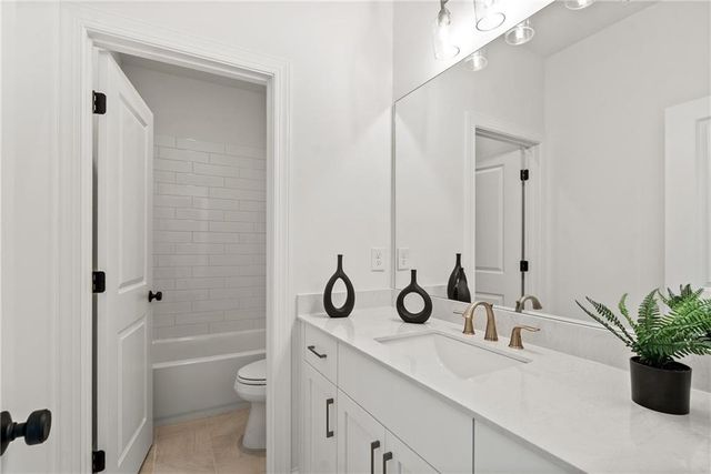 523 Godfrey Drive, Cumming, GA 30040