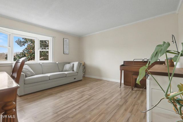 823 Campbell Circle, Chuckey, TN 37641