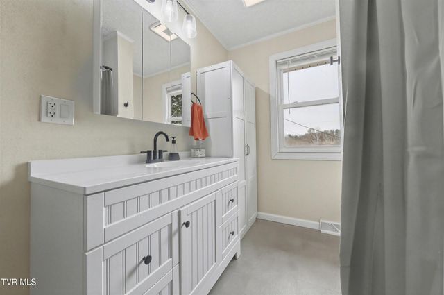 823 Campbell Circle, Chuckey, TN 37641