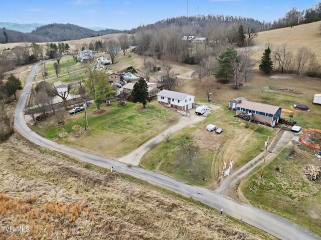 823 Campbell Circle, Chuckey, TN 37641