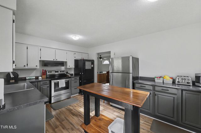 823 Campbell Circle, Chuckey, TN 37641