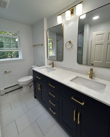 73 Maynard St, Northborough, MA 01532