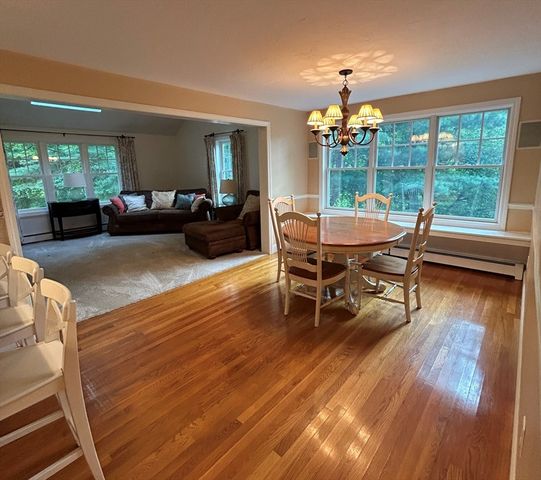 73 Maynard St, Northborough, MA 01532