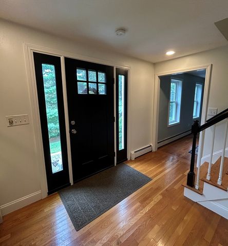73 Maynard St, Northborough, MA 01532