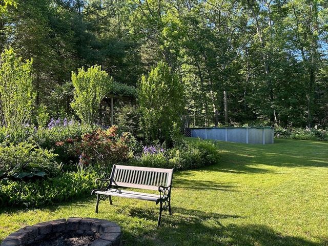 73 Maynard St, Northborough, MA 01532