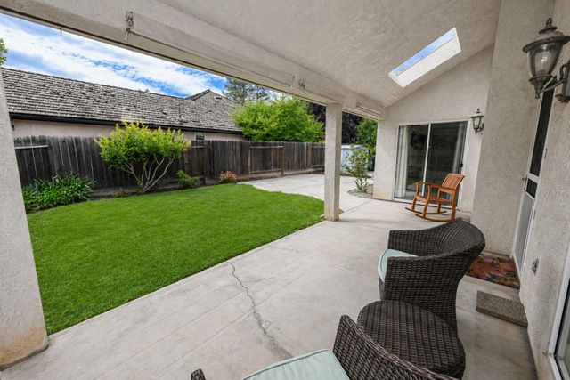9061 N Brookview Avenue, Fresno, CA 93720