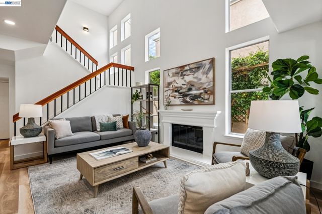 119 Diapian Bay, Alameda, CA 94502