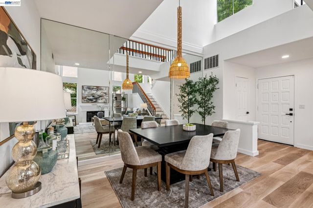 119 Diapian Bay, Alameda, CA 94502