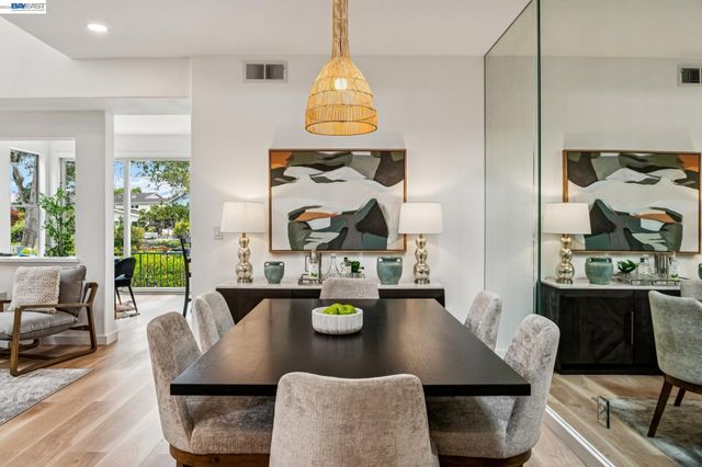 119 Diapian Bay, Alameda, CA 94502