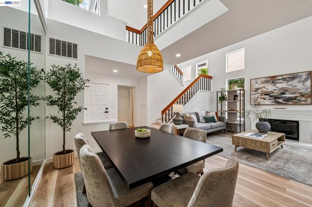 119 Diapian Bay, Alameda, CA 94502