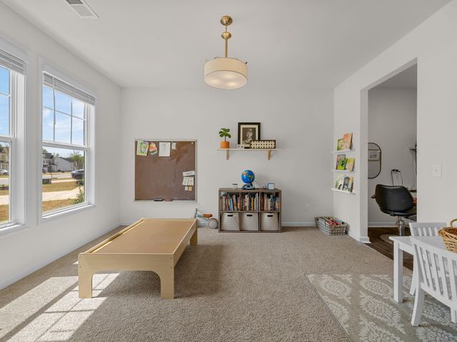 727 Chesterfield Court, Boiling Springs, SC 29316