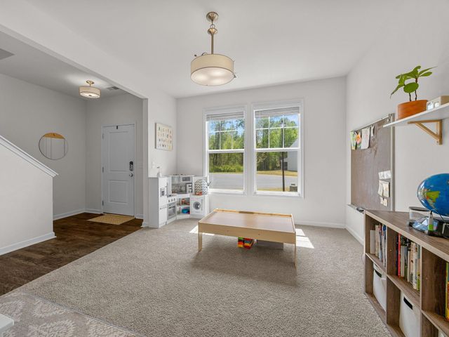 727 Chesterfield Court, Boiling Springs, SC 29316