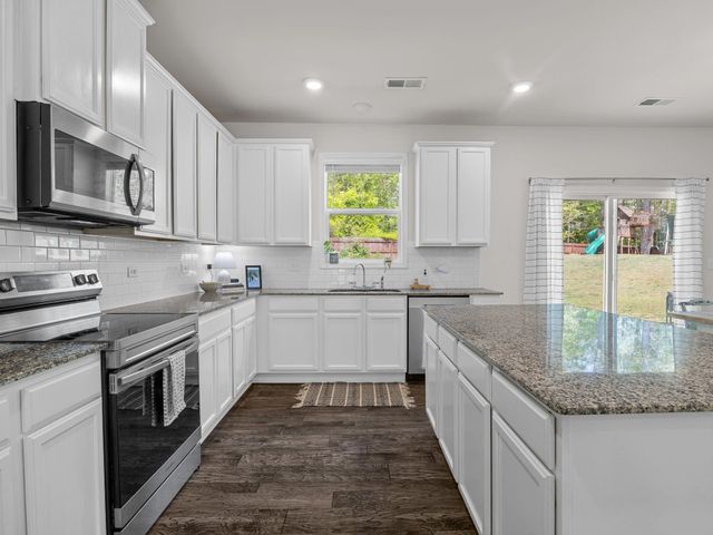 727 Chesterfield Court, Boiling Springs, SC 29316