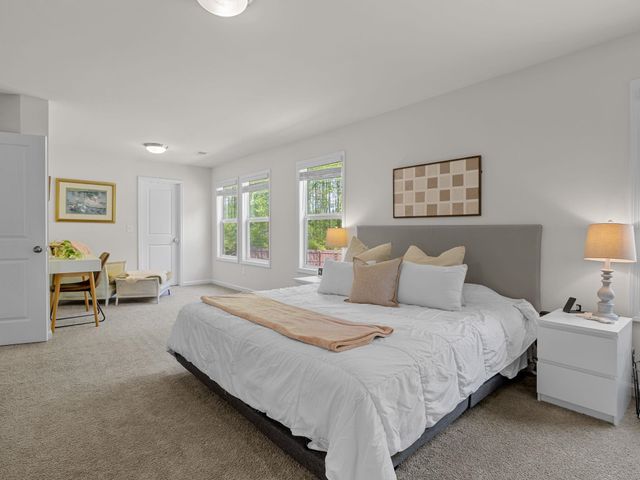 727 Chesterfield Court, Boiling Springs, SC 29316