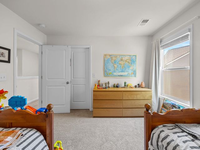 727 Chesterfield Court, Boiling Springs, SC 29316