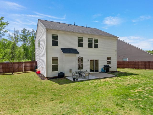 727 Chesterfield Court, Boiling Springs, SC 29316