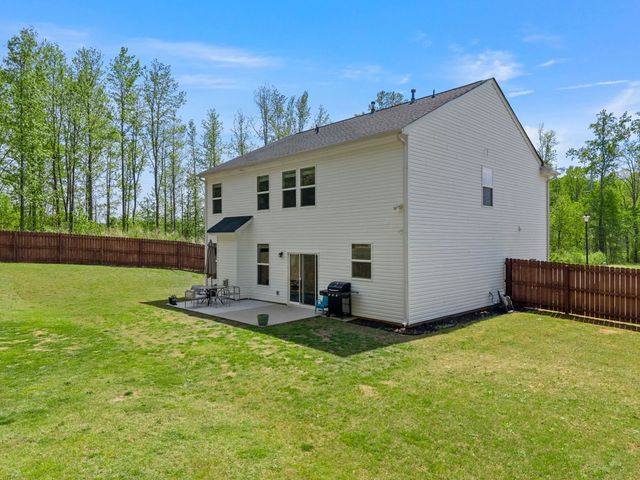 727 Chesterfield Court, Boiling Springs, SC 29316