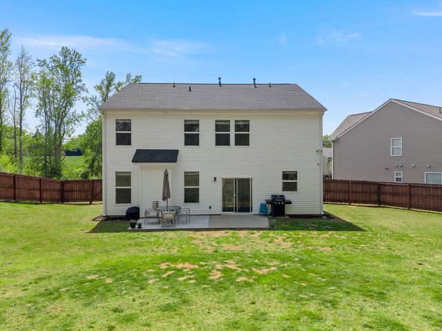 727 Chesterfield Court, Boiling Springs, SC 29316