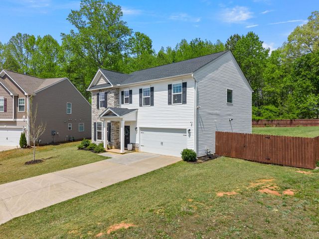 727 Chesterfield Court, Boiling Springs, SC 29316