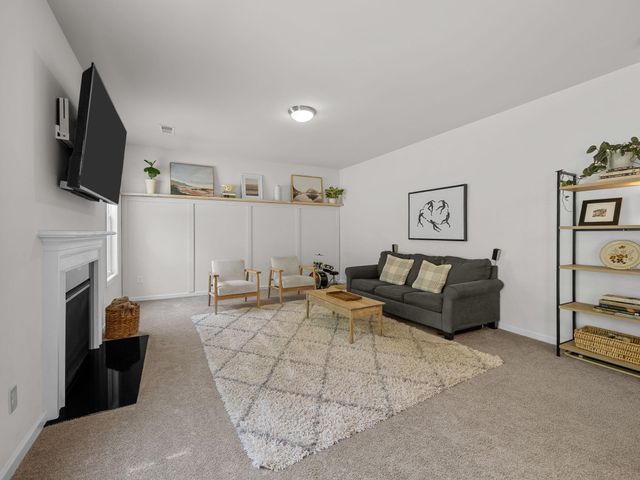 727 Chesterfield Court, Boiling Springs, SC 29316