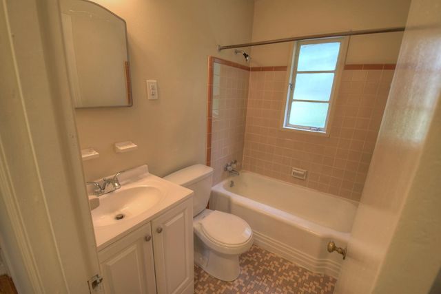 4236 FREDERICKS AVE, Memphis, TN 38111