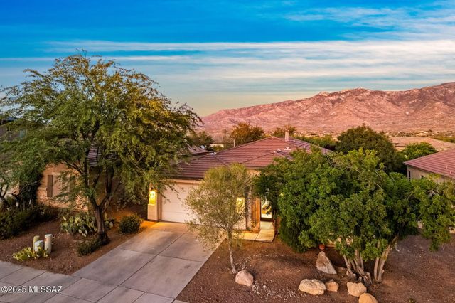 15032 N Twin Lakes Drive, Tucson, AZ 85739