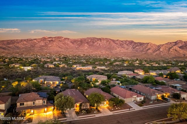 15032 N Twin Lakes Drive, Tucson, AZ 85739