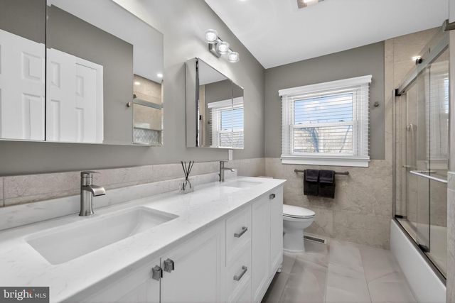 506 QUEEN ANNE RD, Cherry Hill, NJ 08003