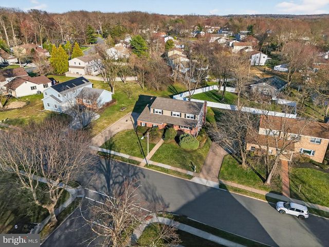 506 QUEEN ANNE RD, Cherry Hill, NJ 08003