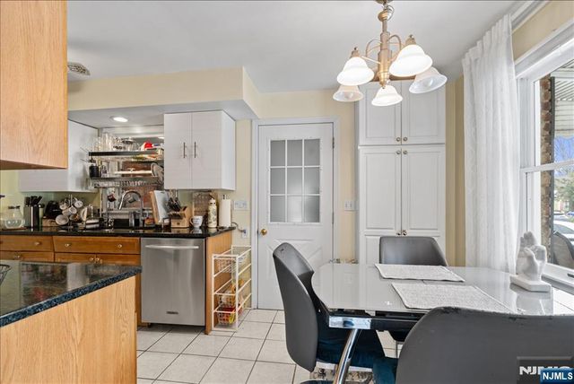 11-05 4th Street, Fair Lawn, NJ 07410