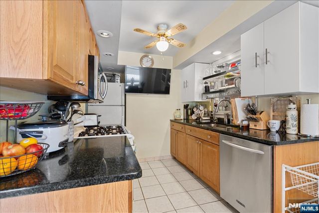 11-05 4th Street, Fair Lawn, NJ 07410