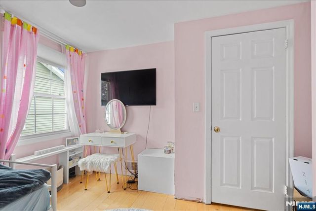 11-05 4th Street, Fair Lawn, NJ 07410