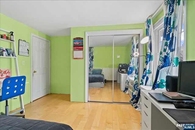 11-05 4th Street, Fair Lawn, NJ 07410