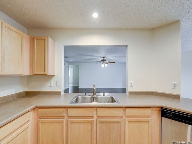 1035 CULBERSON STA, San Antonio, TX 78258