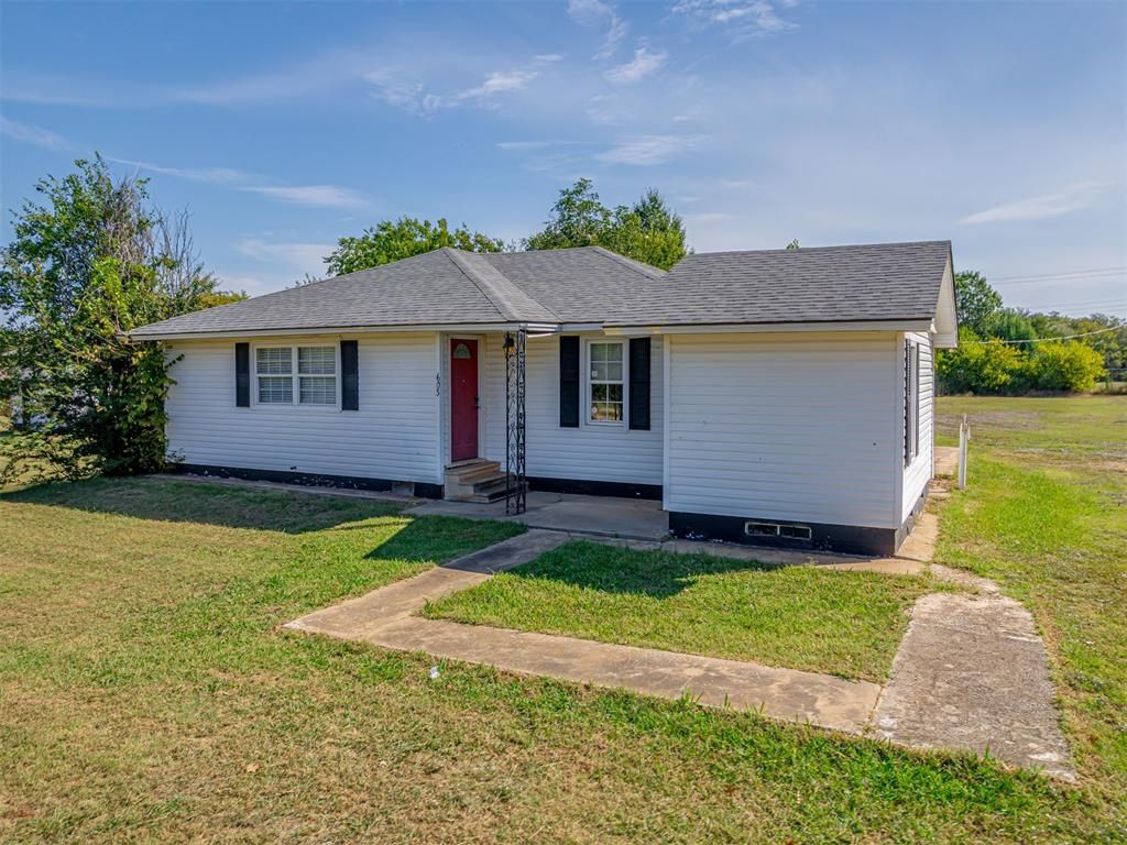 603 S 13th Street, Tecumseh, OK 74873