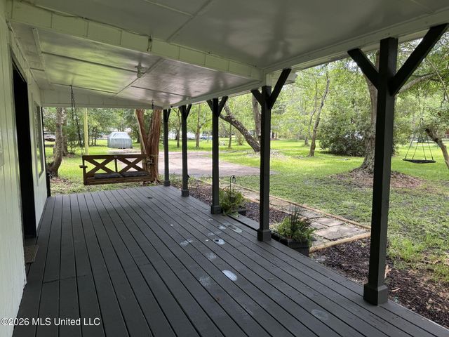 3012 Ridgedale Road, Gautier, MS 39553