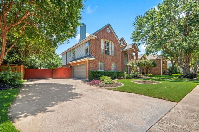2820 Southshore Drive, Grapevine, TX 76051
