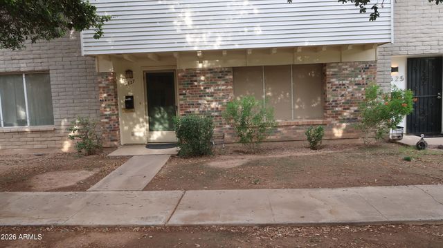 1627 W HAZELWOOD Street, Phoenix, AZ 85015