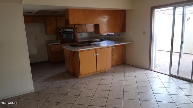 1627 W HAZELWOOD Street, Phoenix, AZ 85015